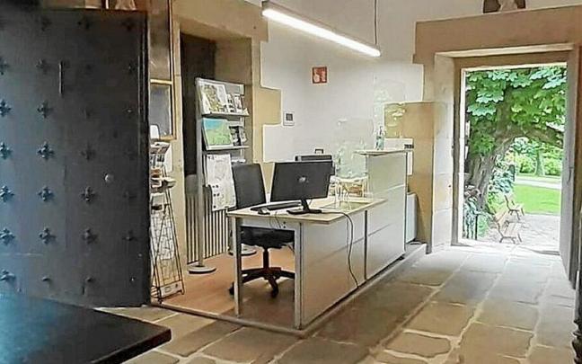 Oiartzungo turismo bulegoko barrualdea. | ARGAZKIA: N.G.