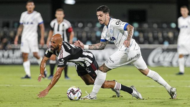 Miguel, durante el Cartagena-Alavés. Miguel, durante el Cartagena-Alavés.