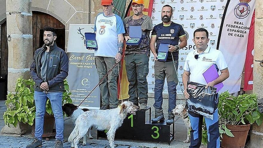 El navarro David Larrondo revalida su título como campeón de España de Caza Menor Adaptada