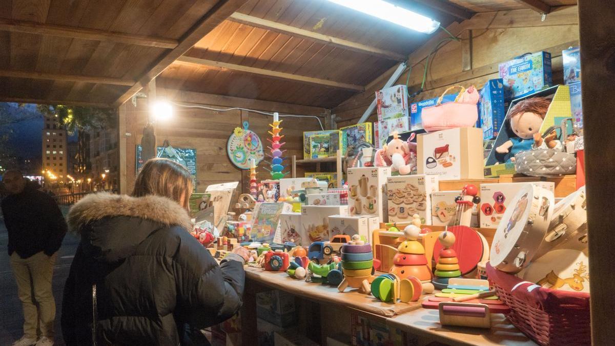 Puestos en el Muelle de Ripa en Bilbao