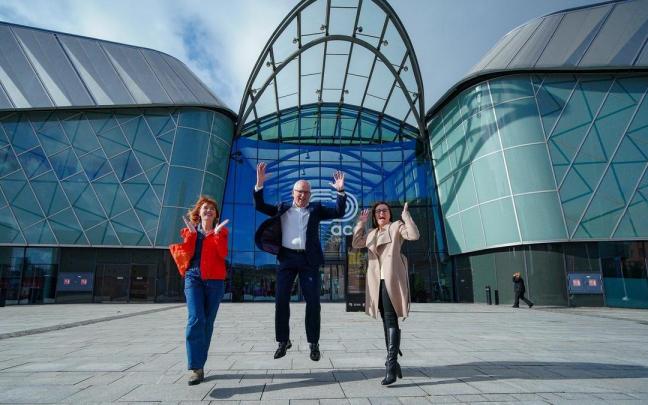 La final de Eurovisi&oacute;n se celebrar&aacute; el 13 de mayo del pr&oacute;ximo a&ntilde;o en el M&S Bank Arena de Liverpool.