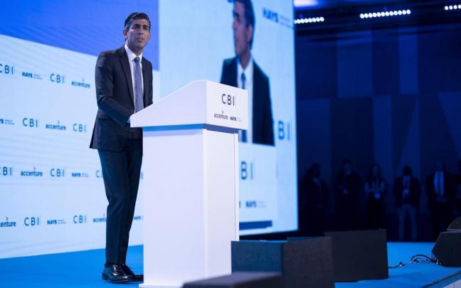 El primer ministro británico, Rishi Sunak, en su intervención ante los empresarios británicos. El primer ministro británico, Rishi Sunak, en su intervención ante los empresarios británicos.