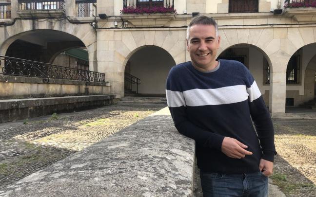 Iñigo Magunagoikoetxea, concejar de desarrollo local, turismo y comercio del Ayuntamiento de Gernika-Lumo. Iñigo Magunagoikoetxea, concejar de desarrollo local, turismo y comercio del Ayuntamiento de Gernika-Lumo.