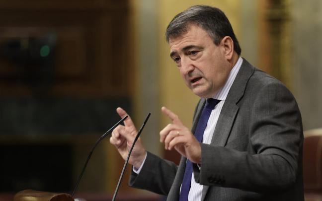 Comparecencia de Aitor Esteban