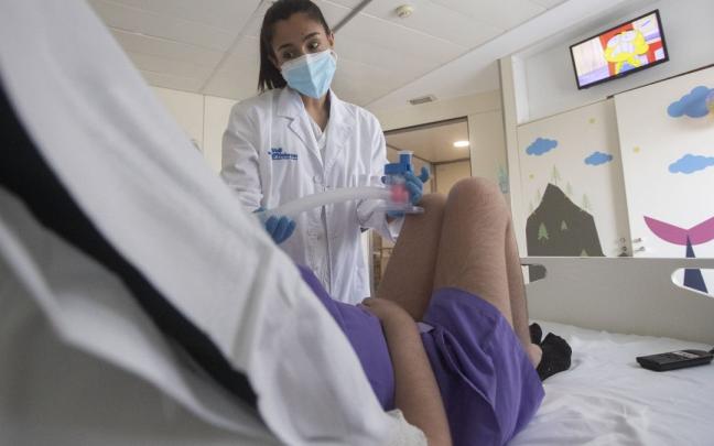 Saray padeci&oacute; una grave complicaci&oacute;n por una gripe A que oblig&oacute; a trasladarla 400 kil&oacute;metros por carretera.