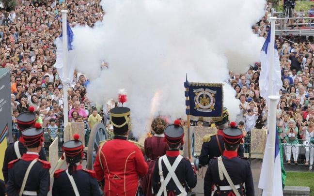 Las jugadoras de la Real Sociedad encienden el Cañonazo de 2019