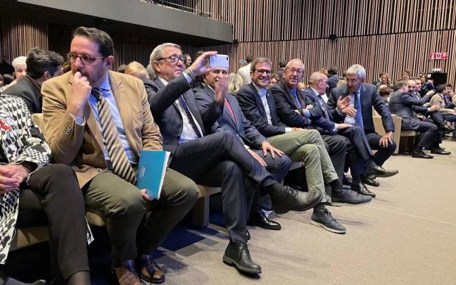 Celebraci&oacute;n del 18 aniversario de DNA