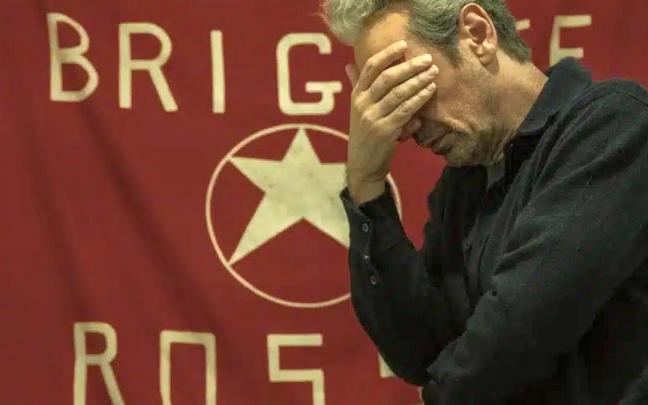 Una imagen de la miniserie &lsquo;Exterior noche&rsquo;.