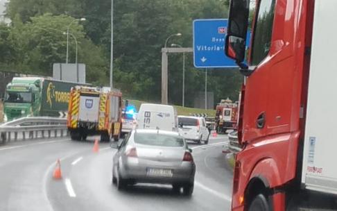 Cierran este fin de semana un carril de N-1 en Tolosa sentido Vitoria.
