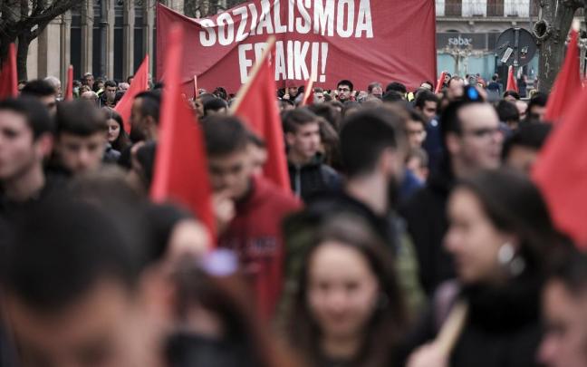 Manifestaci&oacute;n de KSI en protesta por el encarecimiento de la vida.
