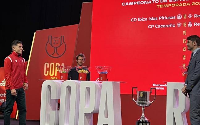 Jaime Sierra, durante su intervenci&oacute;n en el sorteo de este viernes.