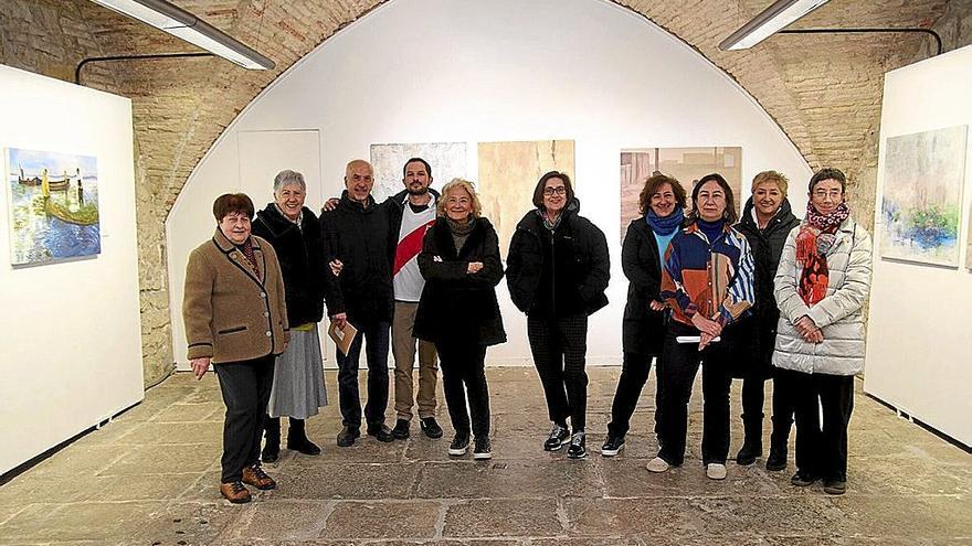 Artistas participantes en la exposición. | FOTOS: IÑAKI PORTO