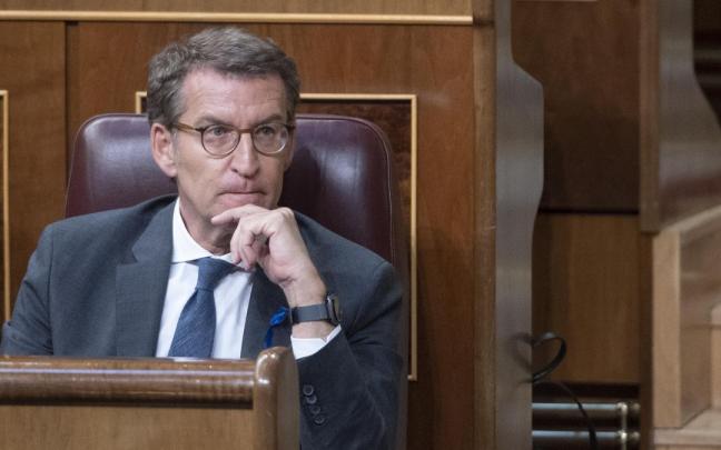 Feijóo, siguiendo en el Congreso el debate sobre el estado de la nación Feijóo, siguiendo en el Congreso el debate sobre el estado de la nación