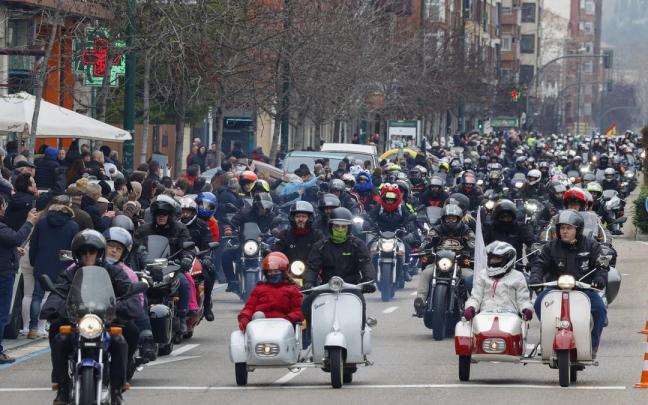 Motoristas en la concentración motorista de invierno "Pingüinos". Motoristas en la concentración motorista de invierno "Pingüinos".