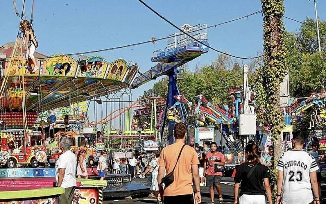 Gasteiztarrak barrakez gozatzen ari dira dagoeneko Gasteizen.