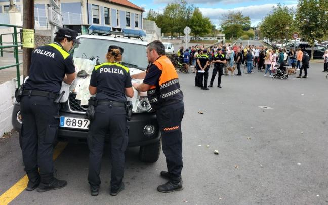 Desde el primer momento, autoridades y vecinos de la zona han colaborado en la b&uacute;squeda.