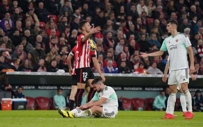 Gorka Guruzeta en el partido Athletic - Osasuna