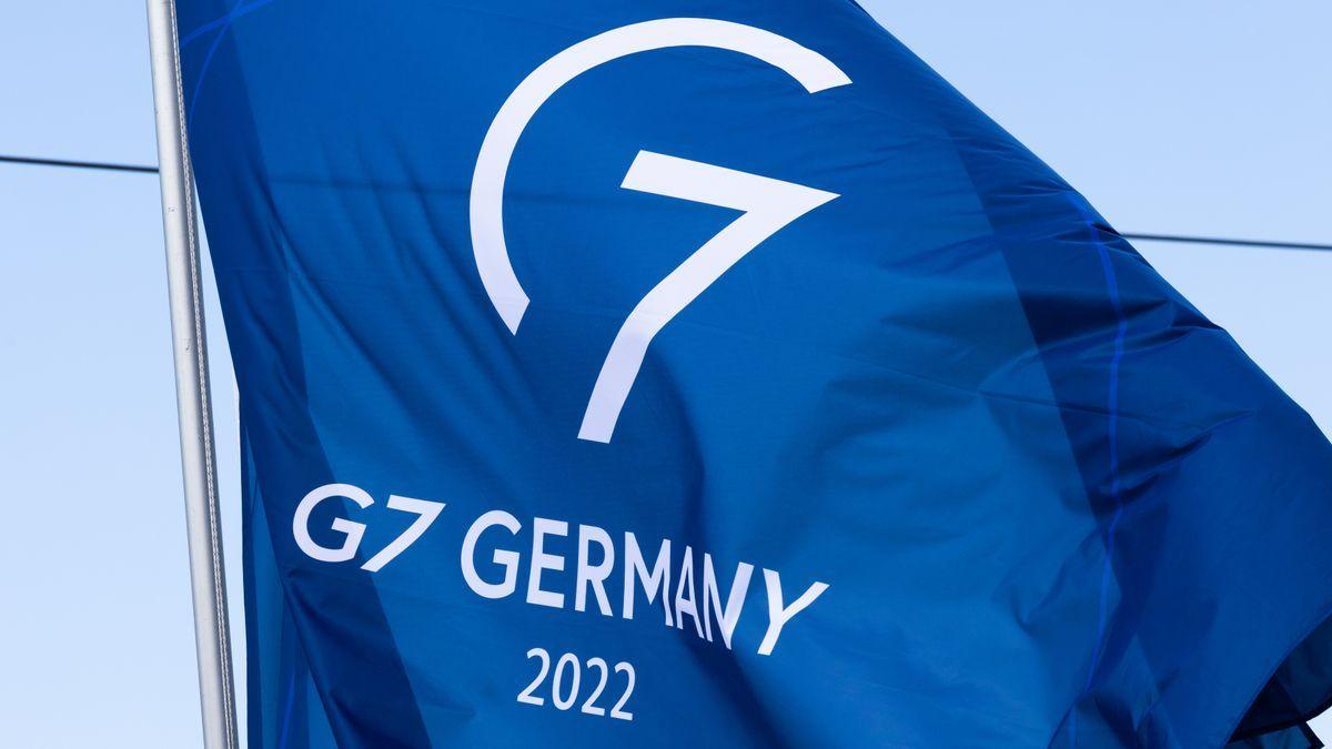 Imagen de archivo del logo del G7 durante la cumbre en Alemania.