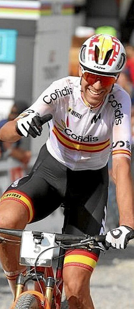 David Valero, llegando a meta.