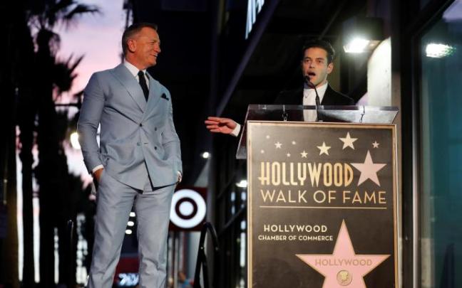 Daniel Craig durante la inauguración de su estrella en el Paseo de la Fama de Hollywood. Daniel Craig durante la inauguración de su estrella en el Paseo de la Fama de Hollywood.