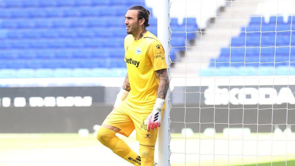 Roberto Jim&eacute;nez, con el Alav&eacute;s.