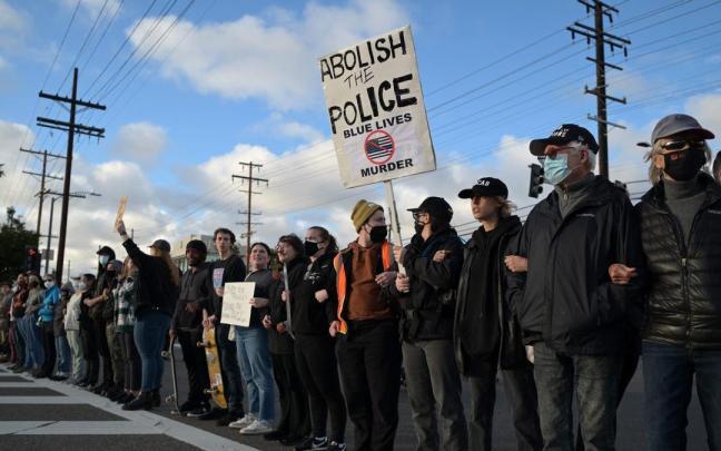Protesta en Los &Aacute;ngeles por la muerte de Tyre Nichols.