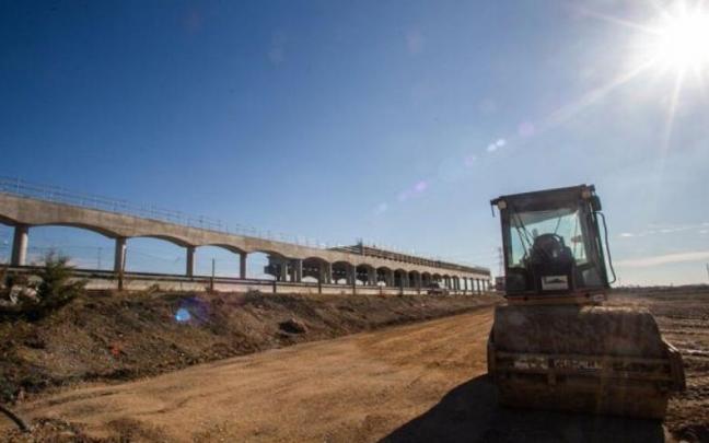 Obras del TAV a su paso por Marcilla. Obras del TAV a su paso por Marcilla.