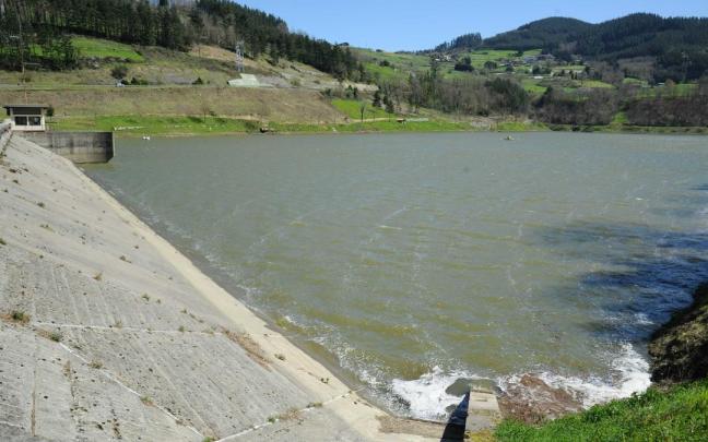 El cadáver ha sido hallado en el pantano de Legutiano El cadáver ha sido hallado en el pantano de Legutiano