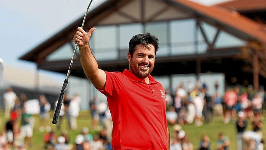 Asier Aguirre, celebrando la victoria.