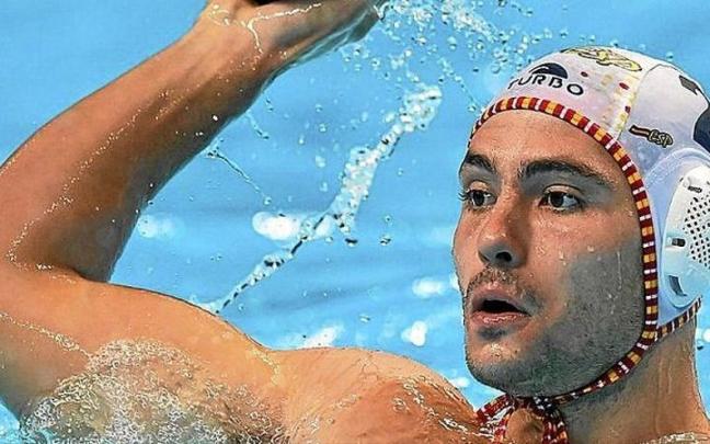 Alberto Munárriz, en el partido frente a Italia. | FOTO: RFEN