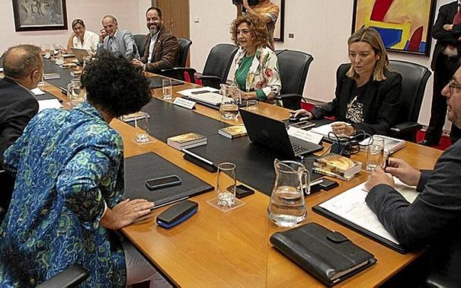 Reunión de la Mesa y Junta de Portavoces del Parlamento de Navarra.