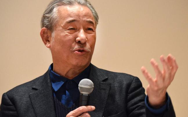 El dise&ntilde;ador de moda Issey Miyakes.