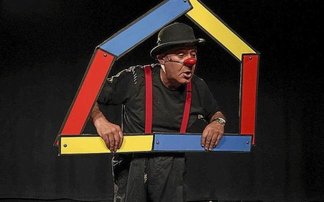 Un momento del espect&aacute;culo &lsquo;Artinauta&rsquo;.