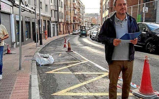 Jon Andoni Uria junto a lo que será un nuevo carril. Jon Andoni Uria junto a lo que será un nuevo carril.