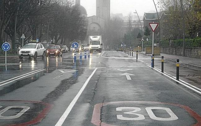 La Avenida Zugazarte ha experimentado una transformación recientemente. La Avenida Zugazarte ha experimentado una transformación recientemente.