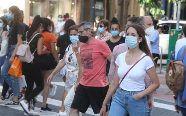 La consejera de Salud apuesta por mantener aún su uso ya que "aún estamos en un escenario de prudencia"