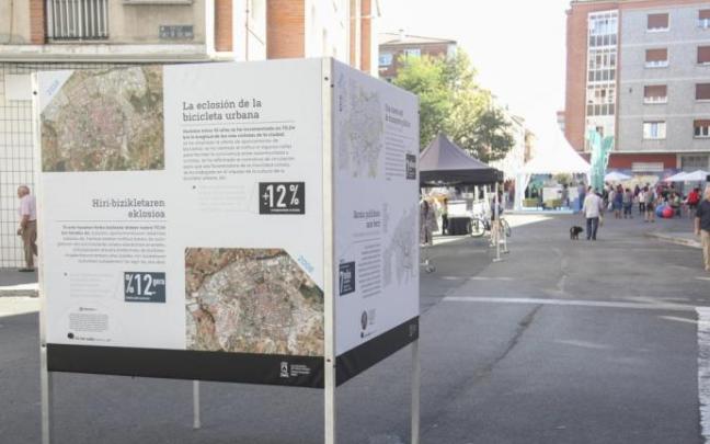 Actos de una edición anterior de la Semana de la Movilidad de Vitoria. Actos de una edición anterior de la Semana de la Movilidad de Vitoria.
