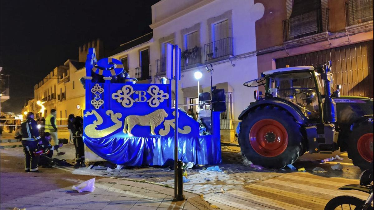 Imagen del camión siniestrado en Marchena (Sevilla).