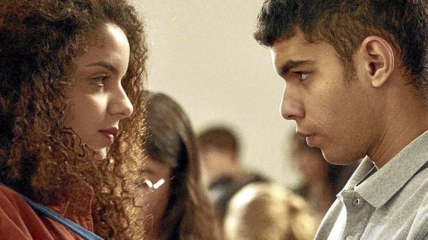 Escena de &lsquo;Une histoire d&rsquo;amour et de d&eacute;sir&rsquo; de Leyla Bouzid.