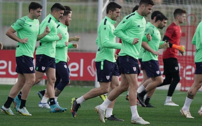 Imagen de un entrenamiento del Athletic en Lezama.