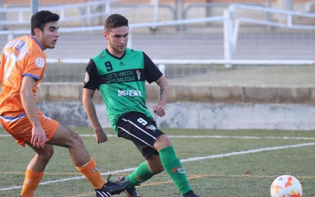 Lance del partido de Tercera RFEF, Beti Onak-Peña Sport.