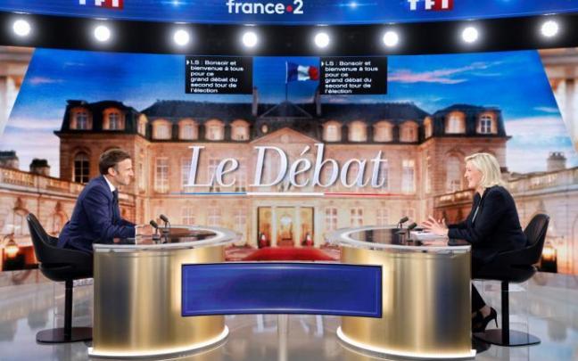 Macron y Le Pen, durante el debate televisado que mantuvieron esta semana. Macron y Le Pen, durante el debate televisado que mantuvieron esta semana.