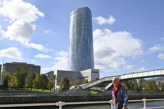 Torre Iberdrola en el otro gran hito de Bilbao.