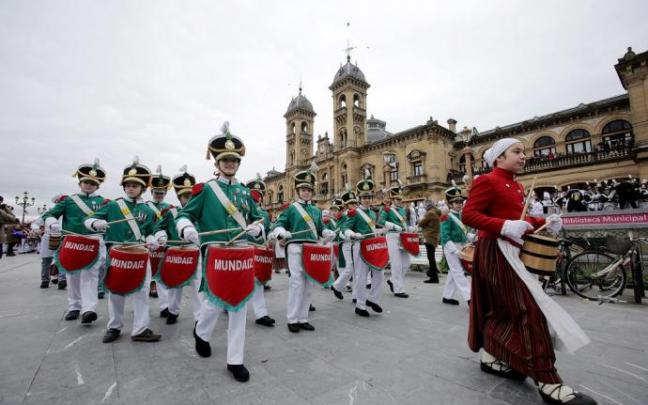 Tamborrada del Sagrado Corazón de Mundaiz.