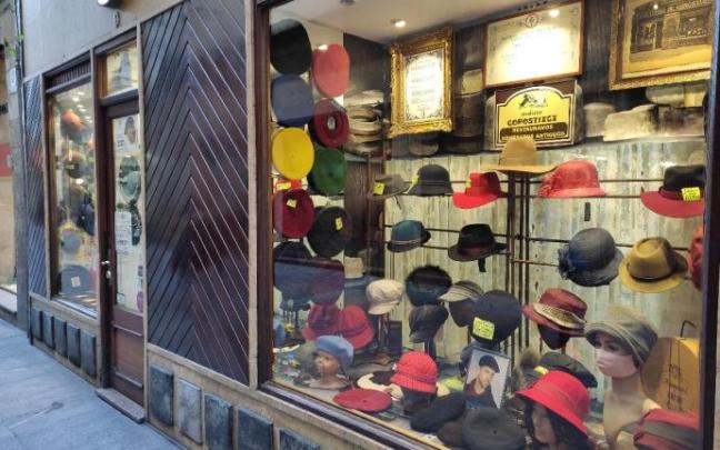 Escaparate de un comercio bilbaino. Escaparate de un comercio bilbaino.