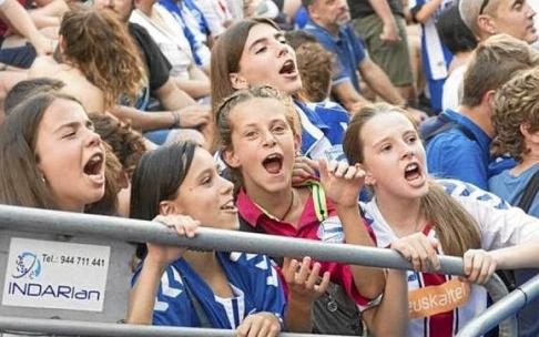 2 de agosto de 2018 presentación del Deportivo Alavés en la Plaza de los Fueros de Vitoria para la temporada 2018-19. Foto: Archivo DNA