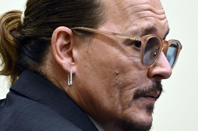 El actor, Johnny Depp, durante el juicio en el que acusa a su exesposa de difamación