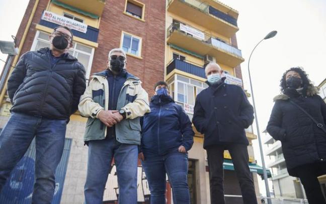 De izquierda a derecha, Patxi Goñi, Gúmer Novillo, Amaya Alonso, Imanol Larumbe y Asun Ulecia.