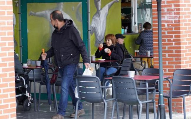 Las descargas del pasaporte covid en Euskadi se han multiplicado por diez en dos días