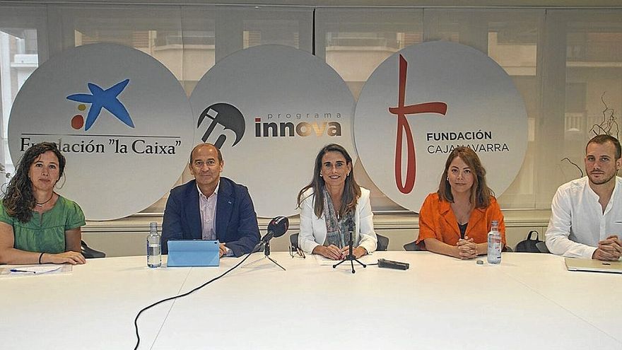 Maite Ciganda, Javier Fernández, Isabel Moreno, Izaskun Azcona e Iván Carmona durante el evento.